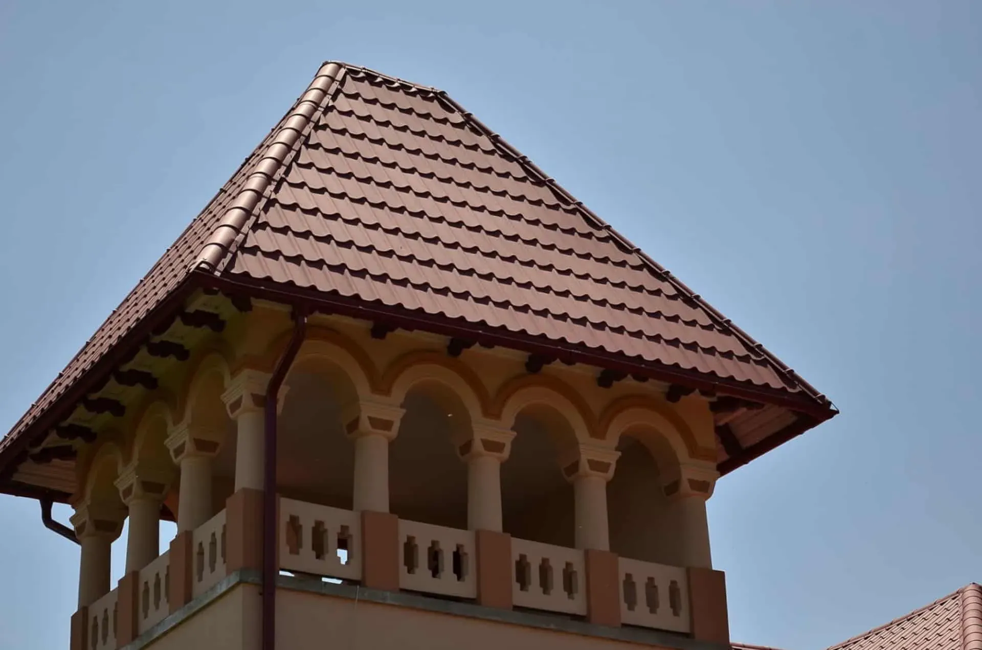 Acoperiș metalic montat de CES Trade